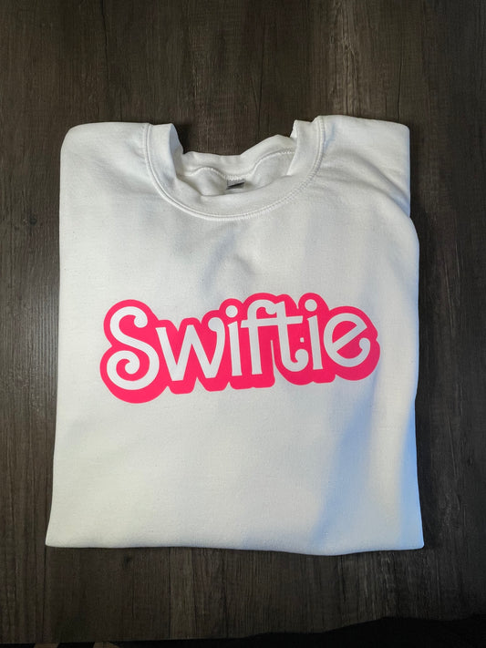 SWIFTIE SHIRT