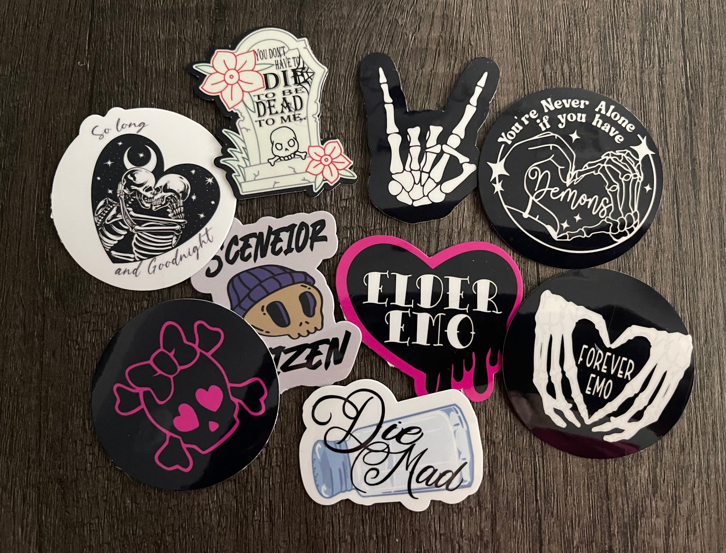 MYSTERY STICKER PACK